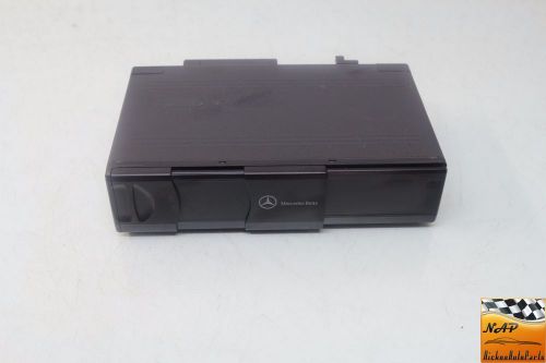 2004 mercedes clk500 w209 cd changer oem a2038209089  mc 3010 oem