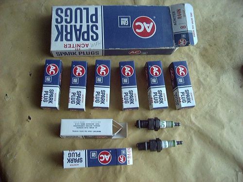 Ac r44n nos spark plugs 8-set in original set box and individual packaging.