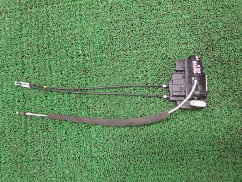 Nissan cube 2003 door lock solenoid  [3864550]