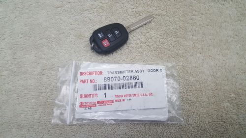 Toyota oem 14-15 corolla keyless entry-transmitter fob 8907002880