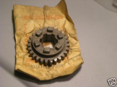 Nos honda 27t gear cb72 cb77 23441-258-000