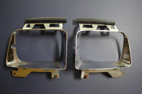 Renault lecar headlight bezels