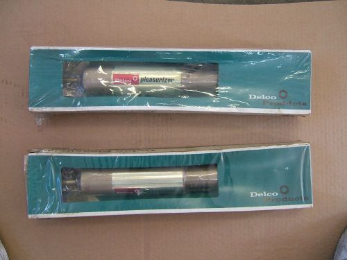 1968 1969 camaro rear shocks delco pleasurizer p-1132 unopened..loook!!!!!!!!!!!