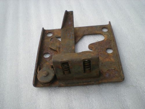 Porsche 356 engine lid latch lower part