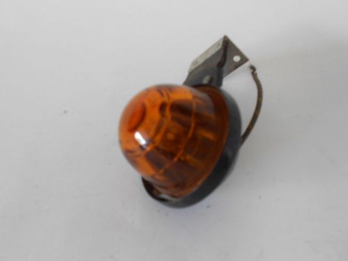 Vintage arrow amber running light/clearance light