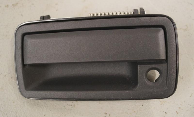 New oem genuine gm 15202911 lh outside door handle front   bls-5507