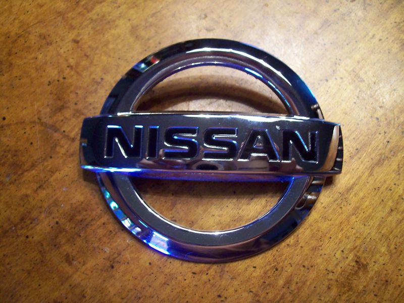 2010 - 2012 nissan sentra trunk emblem nameplate oem 84890-et00a