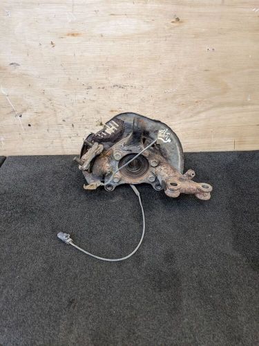 Toyota auris e150 mk1 n/s passenger side left rear wheel hub