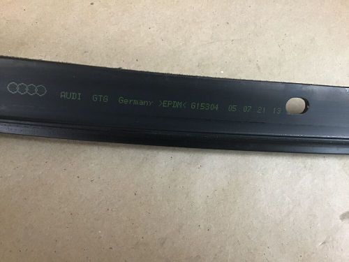 Audi r8 2022 right passenger door window aperture weather strip seal 18 - 23 :a