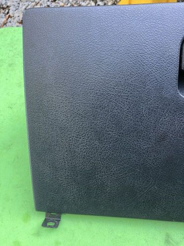 92-95 honda eg civic black glove box with latch 93 94