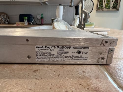 Bendix/king kt 74 mode s  ads-b transponder 89000007-000001