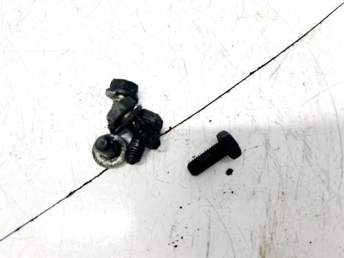 Pressure plate bolt for peugeot 405 de2002582-89-