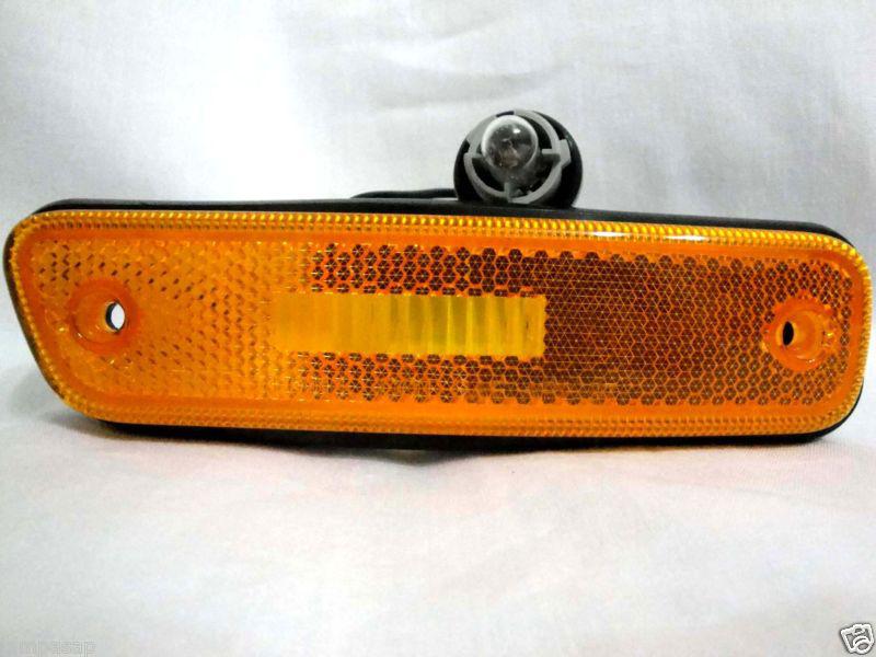 99 grand vitara 02 xl-7 front corner side marker park light lamp r h w/bulb new