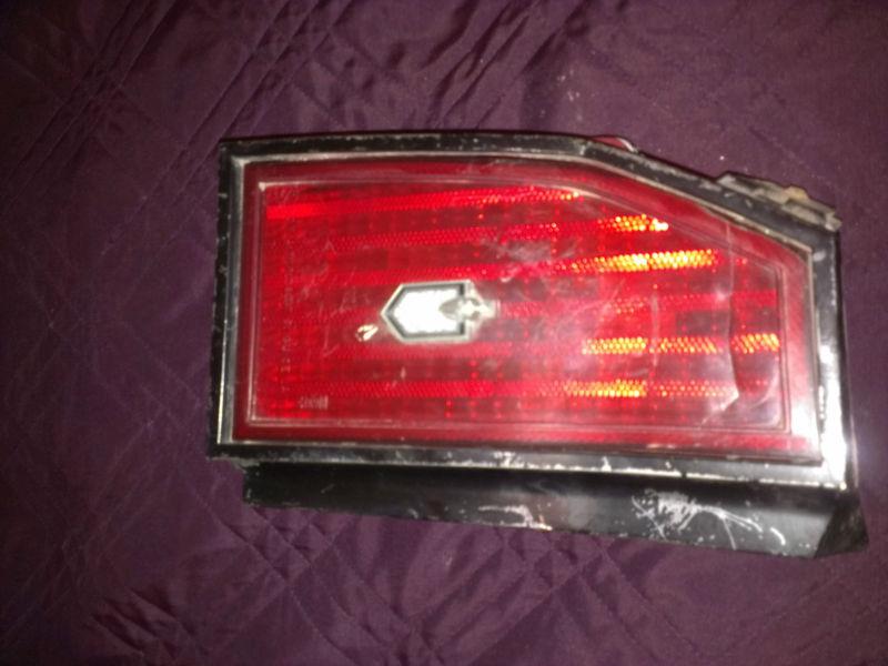 81 82 83 84 85 86 chevy monte carlo left tail light(used)