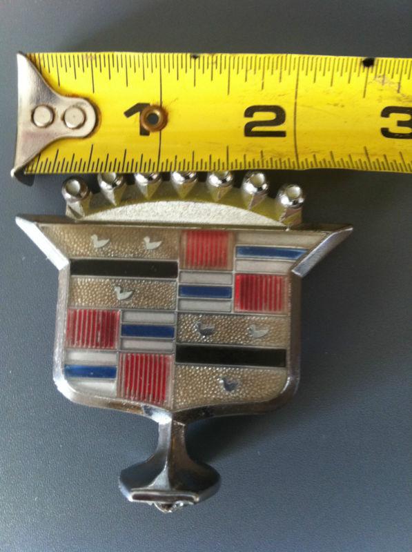 Vintage cadillac  front hood emblem badge rare nice