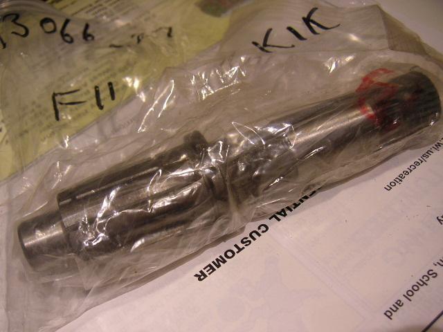 Kickshaft  kickstarter shaft        f11 f-11 250  13066-027     kawasaki nos