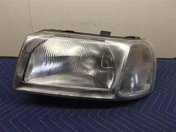 2002-2003 rover freelander headlamp lh oem lkq