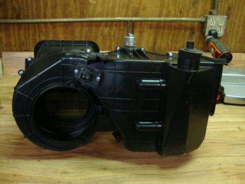 2004 kia rio blower housing assembly  oem