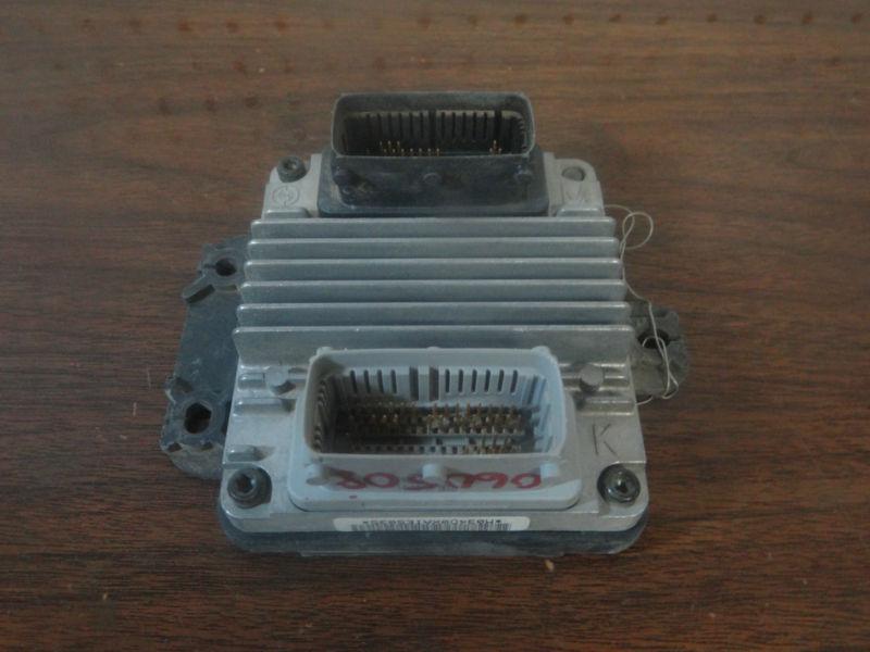 (bb2078)  04 05 suzuki forenza  engine    control   module  96442084