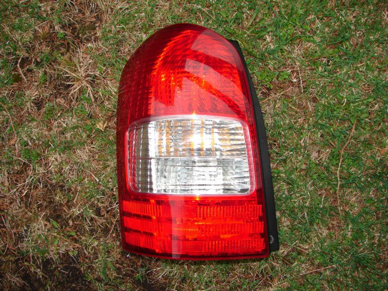 2000 01 mazda mpv tail light complete assem. lh