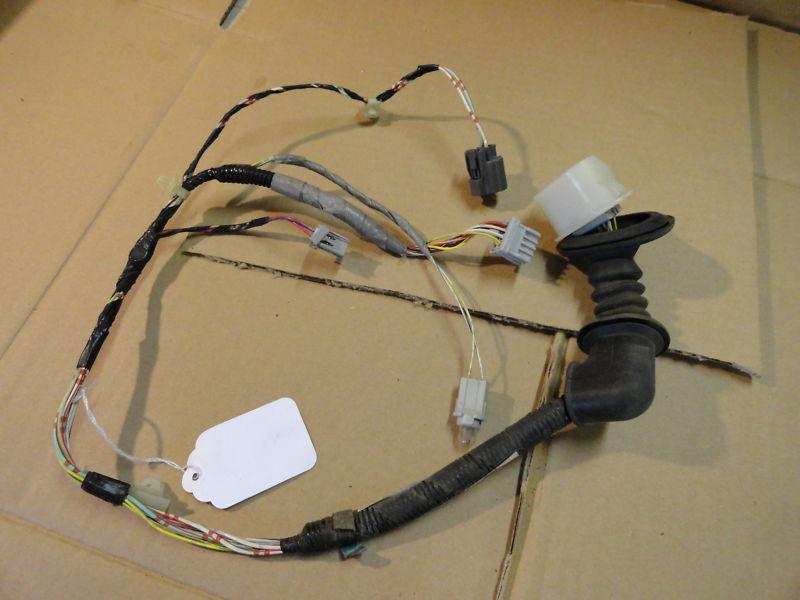 98,99,01, 02 honda accord lx sedan rh rear door wiring harness oem #32753-s84