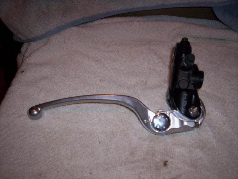 Suzuki gsxr front master cylinder