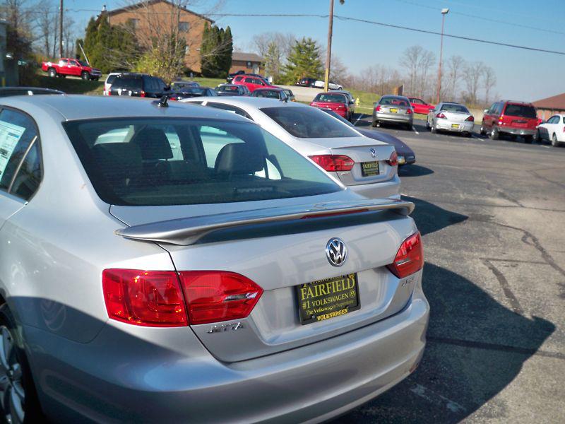 2013 volkswagen jetta spoiler - custom style