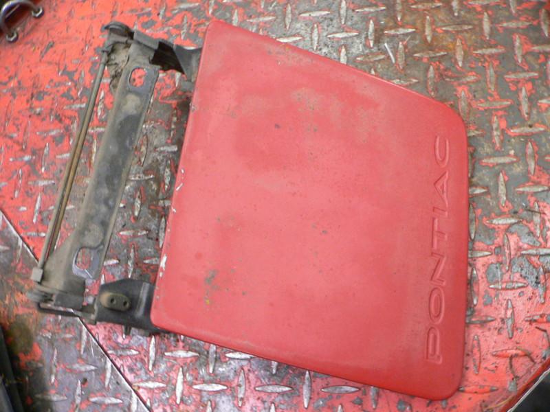 84 pontiac fiero left headlight lift door