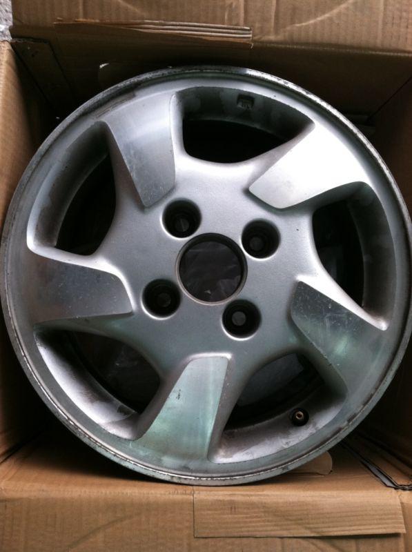 1998 honda accord aluminum rims, 15x6, 4 1/2 hole pattern set of 4