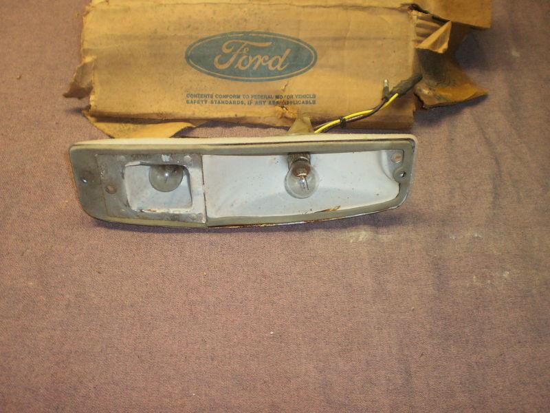 Ford 68,74 econoline tail lamp body rh orig. ford nos