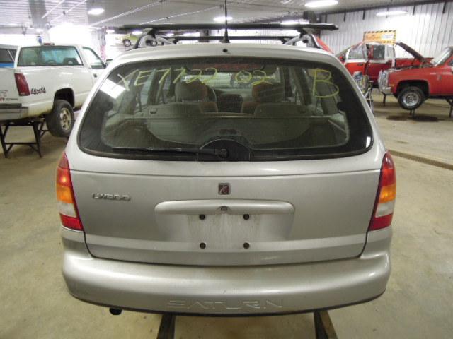 2002 saturn l series wagon front door left 2336415