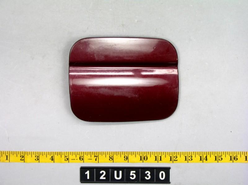 99 legacy fuel filler door lid gas tank cover cap oem maroon 12u530