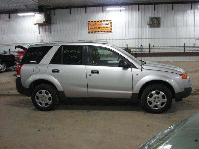 2004 saturn vue tail lamp light right