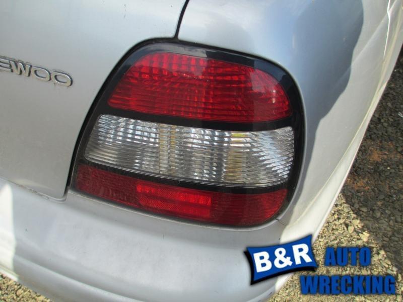 Right taillight for 97 98 99 00 01 02 leganza ~   4893190