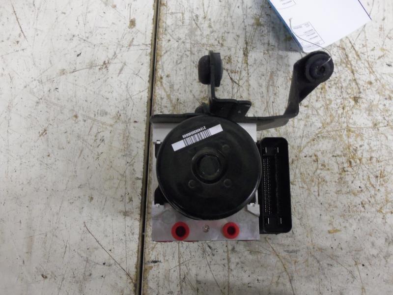 10 mazda 3 anti-lock brake part w/turbo speed3 5186504