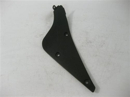 06-08 triumph daytona 675 left inner fairing trim plastic black