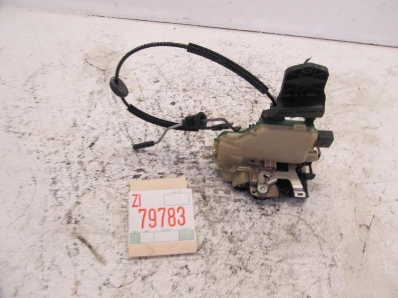 02-04 05 vw passat wagon right passenger front door lock latch actuator striker