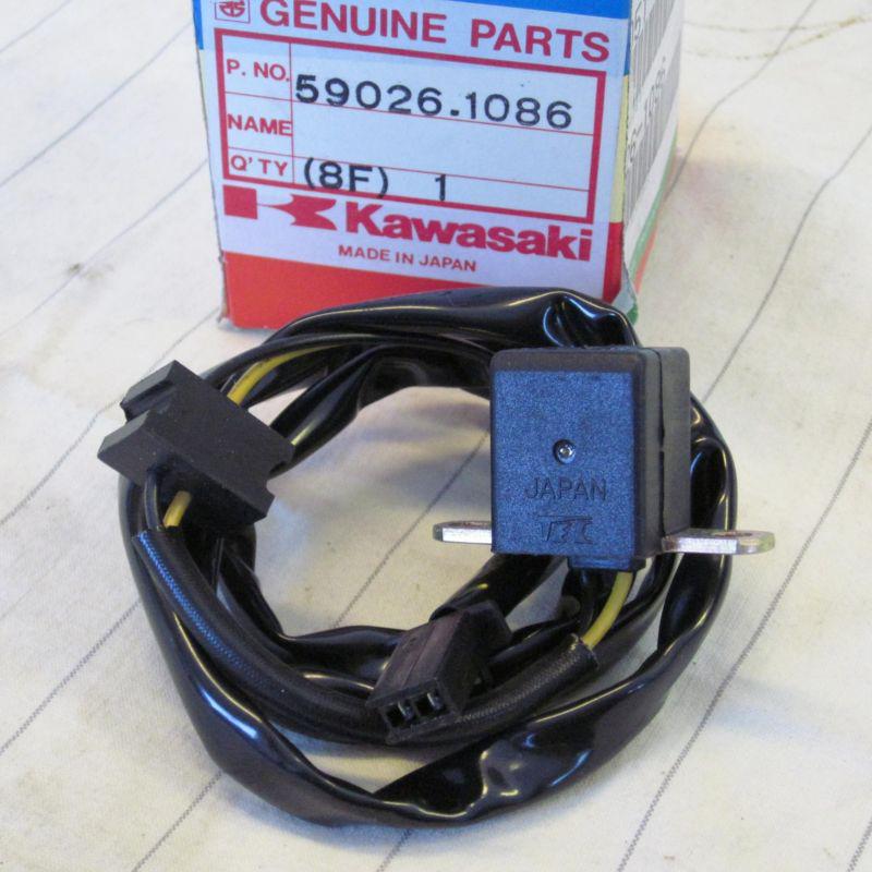 Kawasaki el250 a2 b1 c1 d1 e gpz 250 g1 h1 f1 kle250 coil-pulsing 59026-1086 nos