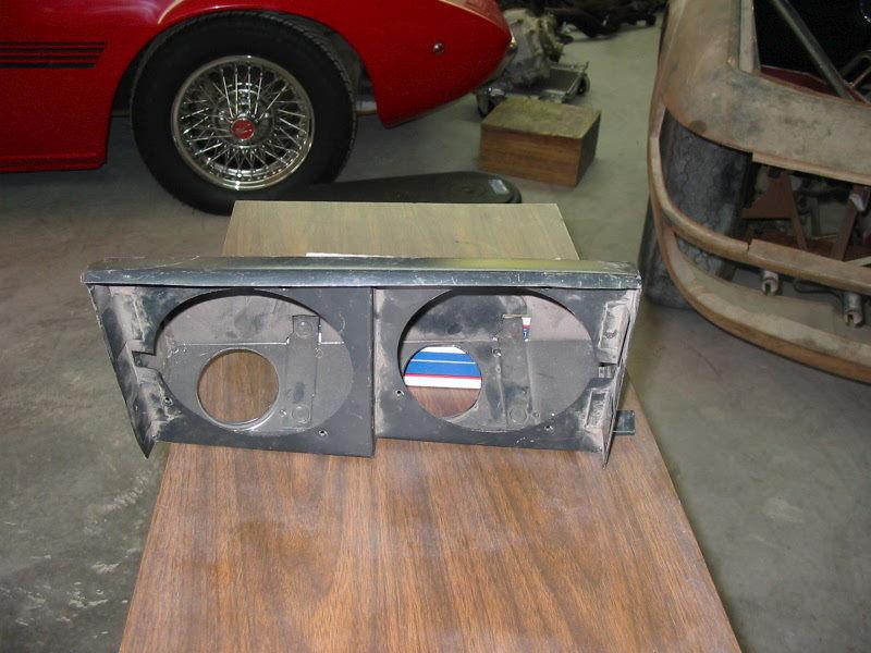 Ferrari 400 2+2 left hand headlamp body (new)