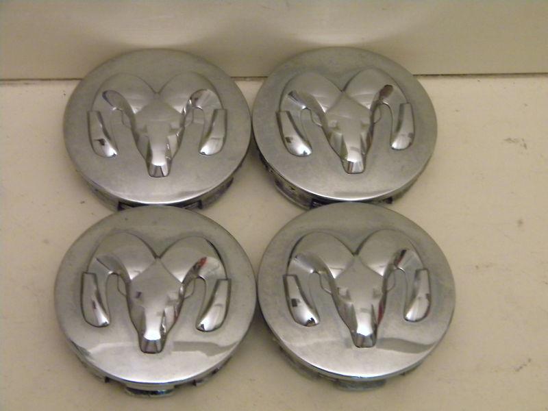 (4) dodge ram 1500 truck durango dakota center caps 52110398aa   05290814aa (4)