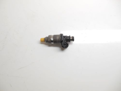 Yamaha outboard fuel injector assy.  p.n. 65l-13761-00-00, fits: 1997-2005, 1...