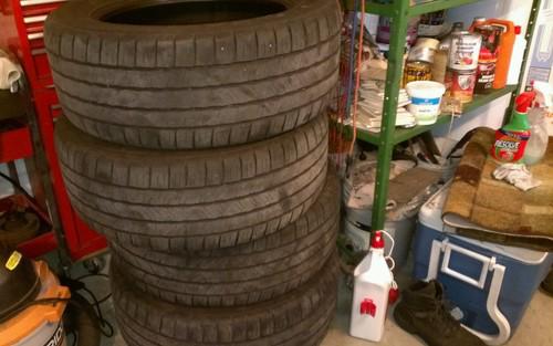 Goodyear eagle ls-2 275/55r20 tire 4 tire