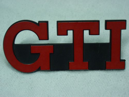 Vw 175 853 679 genuine mk1 rabbit gti grill  emblem badge minimal wear &amp;tear