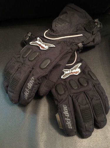 Ladies ski doo team gloves size small