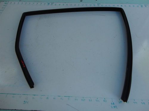 98 v70 rear left door window glass rubber guide rail channel