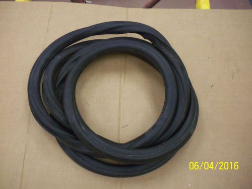 Nos gm 1964-66 chevy c10 truck standard cab windshield weatherstrip rubber seal