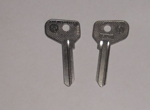 Lot of 2 vintage fiat key blanks ft/38 f79/3 made by e.s.p. lock co. usa nos