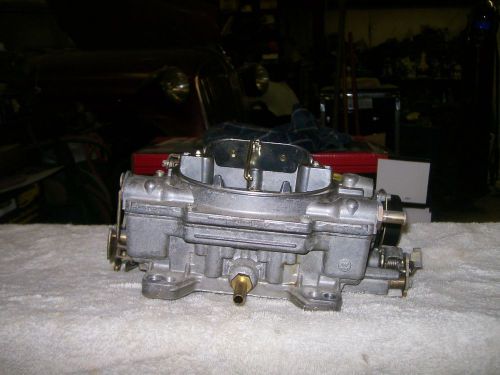 Edelbrock perfomer 1403 carburetor  500cfm