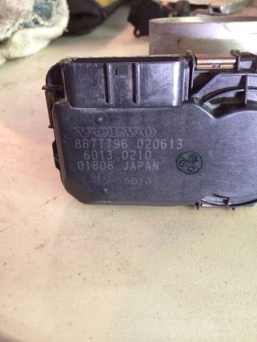 03-04 volvo s60 v70 s70 throttle body module   8677796