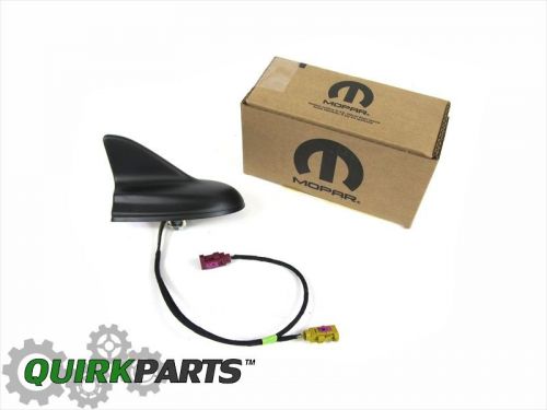 13-16 dodge ram 1500 &amp; 2015 challenger black roof mounted antenna oem new mopar